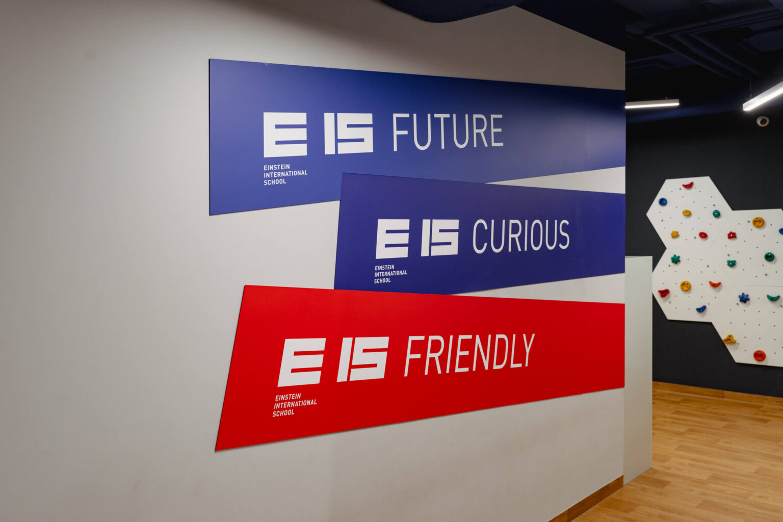 Space branding szkoły